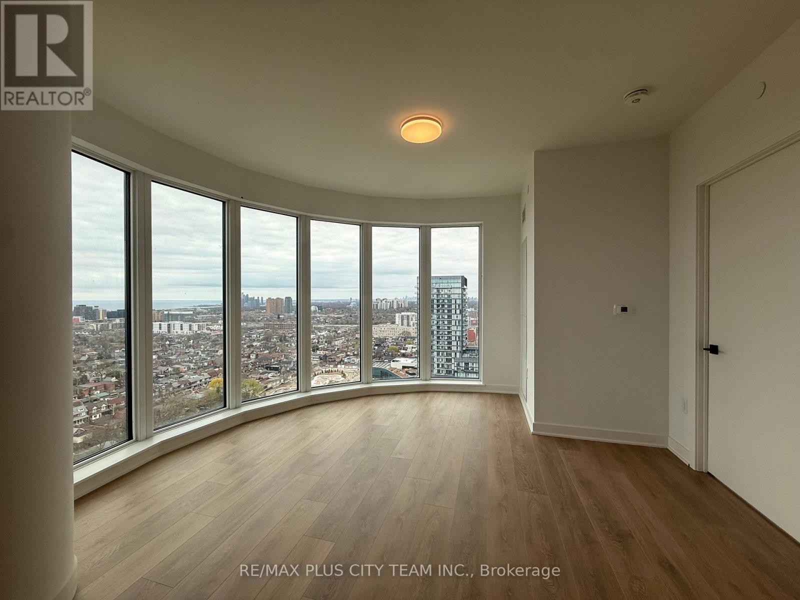 2110 - 1185 Dupont Street, Toronto, Ontario  M6H 0G5 - Photo 7 - W13102522
