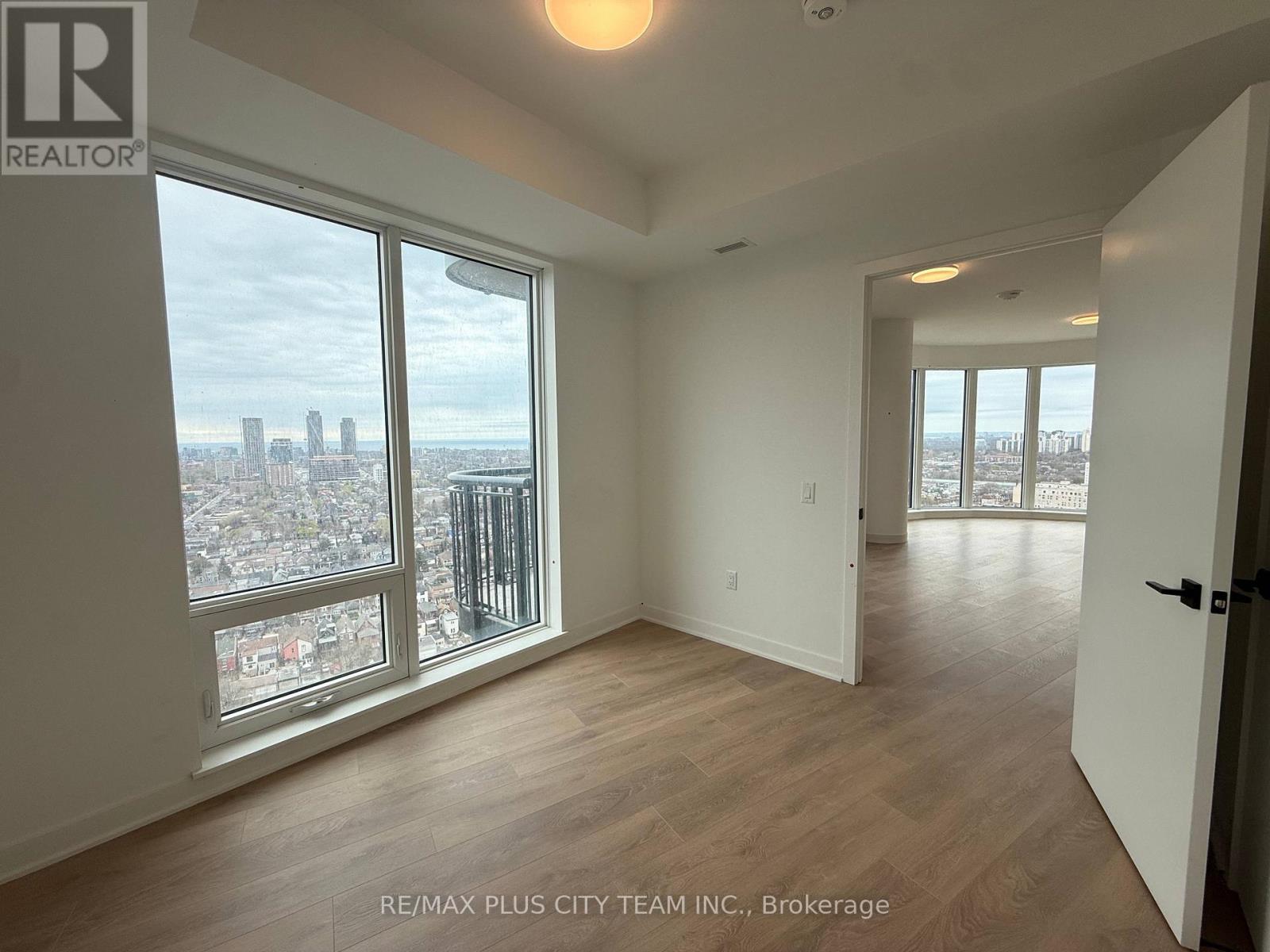 2110 - 1185 Dupont Street, Toronto, Ontario  M6H 0G5 - Photo 12 - W13102522