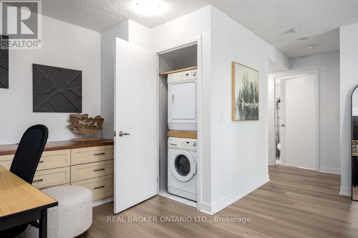 1214 - 155 Legion Road N, Toronto, Ontario  M8Y 0A7 - Photo 12 - W13111036