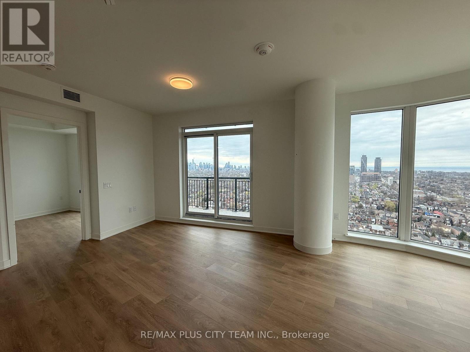 2110 - 1185 Dupont Street, Toronto, Ontario  M6H 0G5 - Photo 8 - W13102522