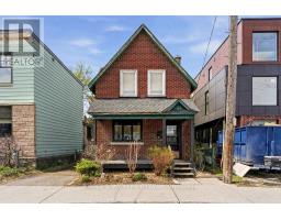 86 PINHEY STREET, Ottawa, Ontario