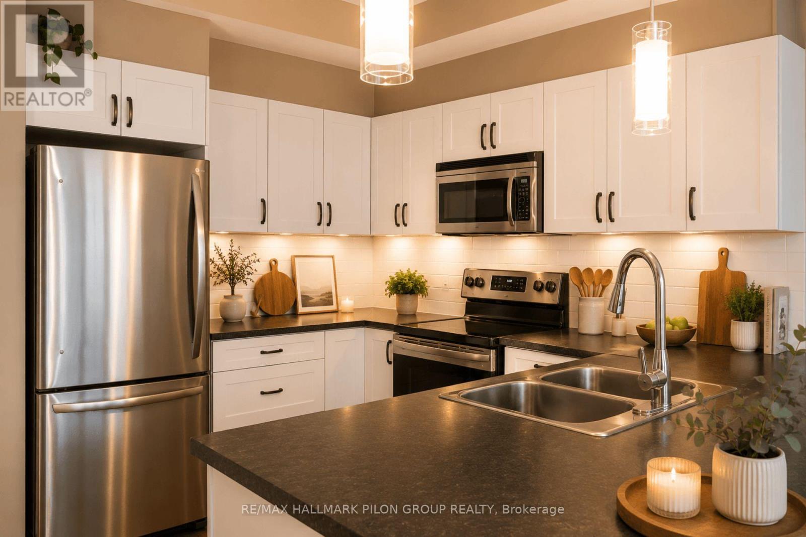 403 - 230 Titanium Private, Ottawa, Ontario  K1C 0C1 - Photo 4 - X12943428
