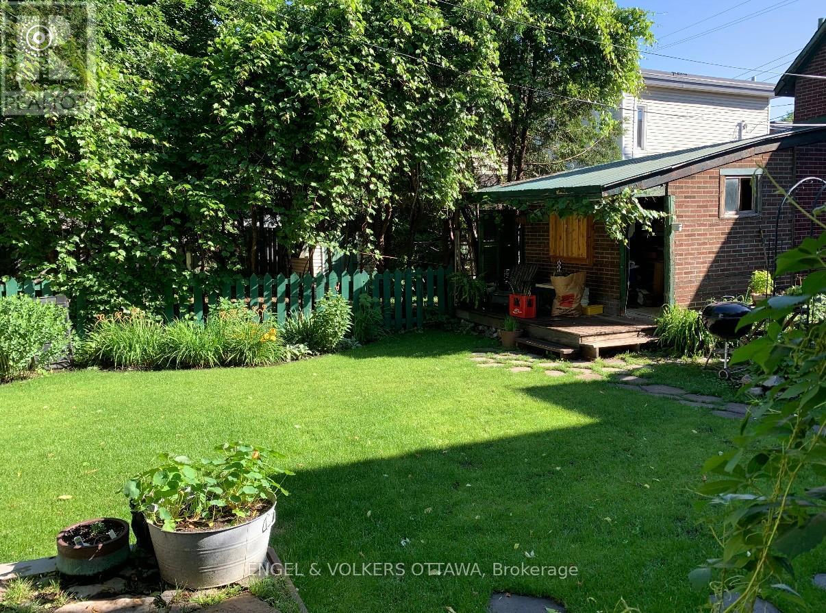 86 Pinhey Street, Ottawa, Ontario  K1Y 1T4 - Photo 17 - X12982512