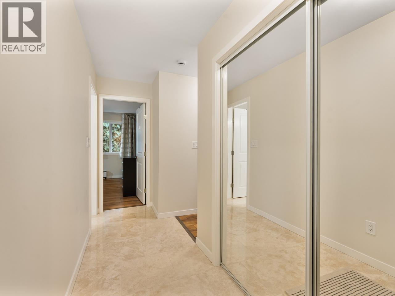 305 1611 E 3rd Street, Vancouver, British Columbia  V5N 1H1 - Photo 11 - R3121923