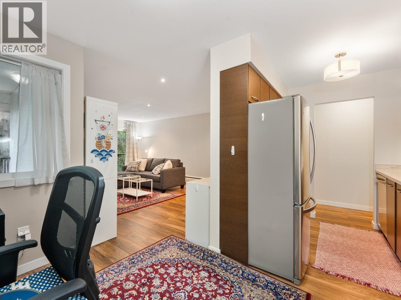 305 1611 E 3rd Street, Vancouver, British Columbia  V5N 1H1 - Photo 5 - R3121923