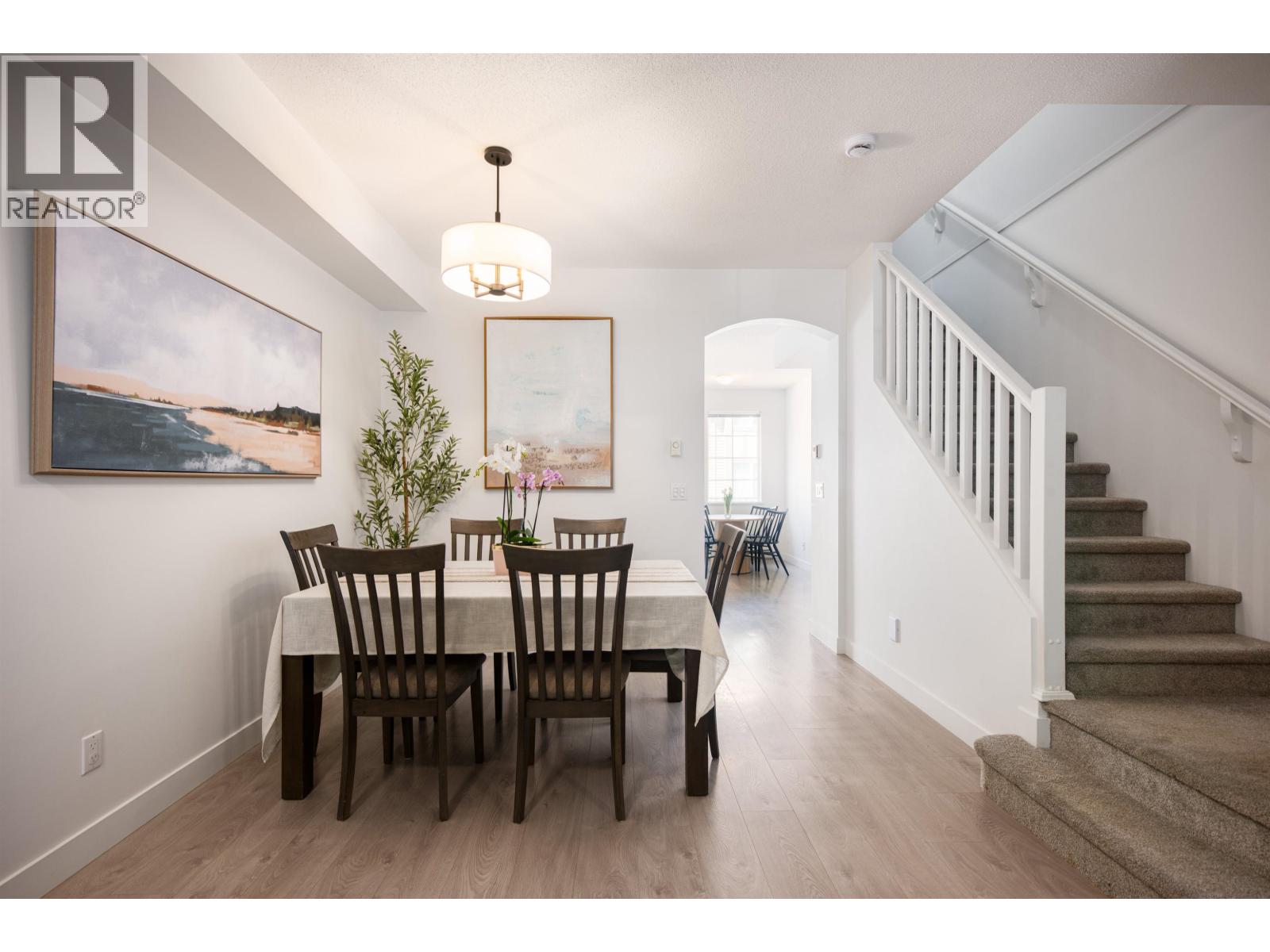 2 8533 Cumberland Place, Burnaby, British Columbia  V3N 5C1 - Photo 6 - R3121978