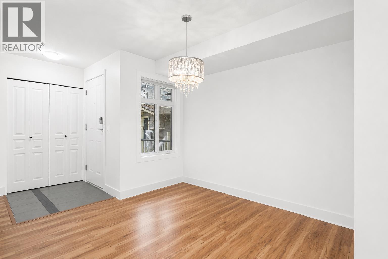 30 7428 Southwynde Avenue, Burnaby, British Columbia  V3N 0A1 - Photo 8 - R3122007