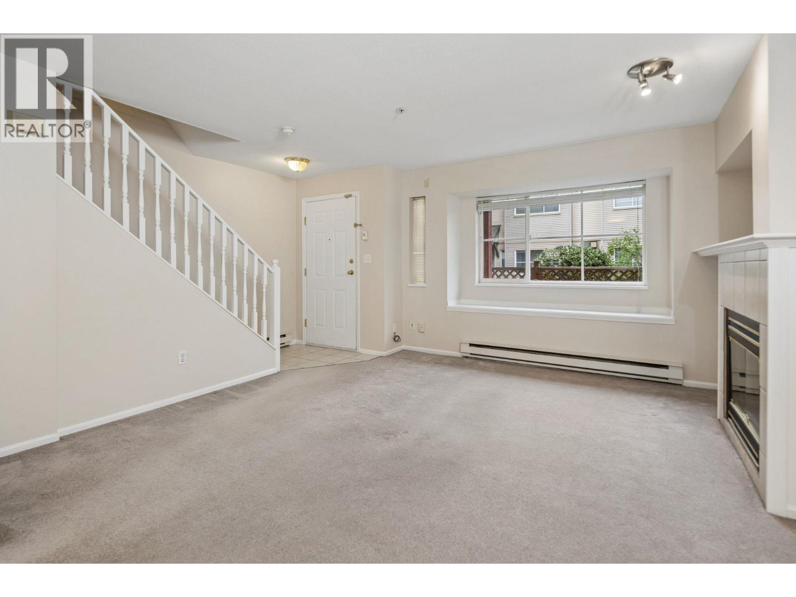 29 12449 191 Street, Pitt Meadows, British Columbia  V3Y 2R4 - Photo 4 - R3122010