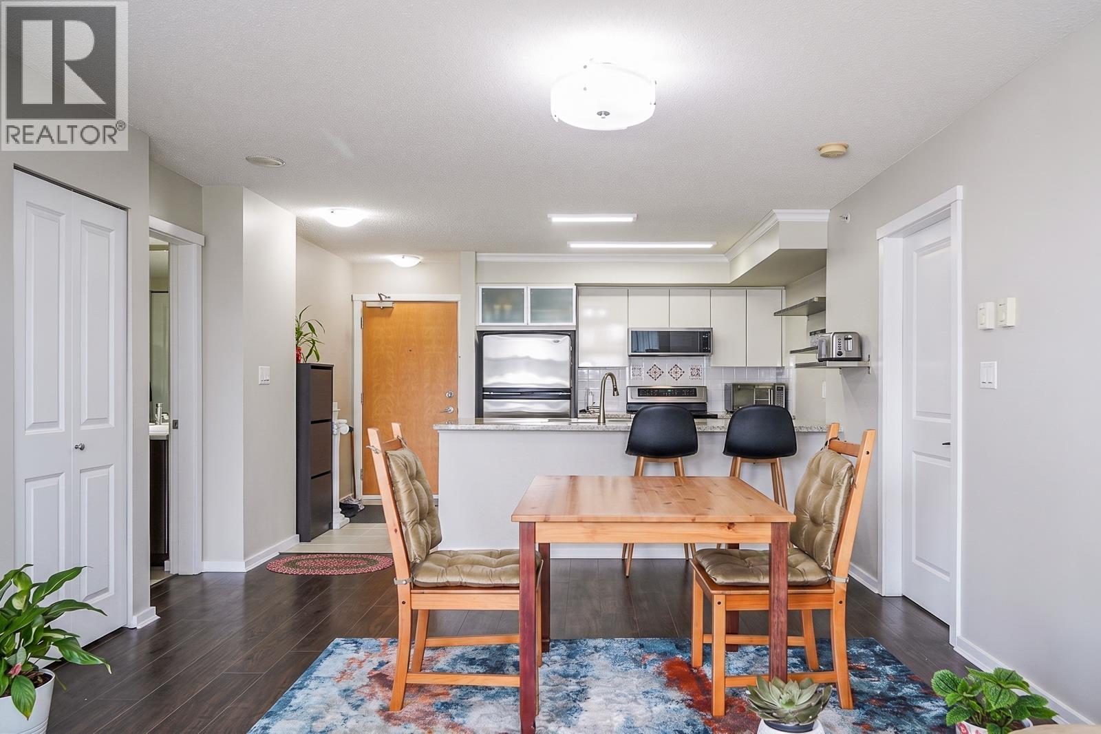 802 2289 Yukon Crescent, Burnaby, British Columbia V5C 0B2 - Photo 9 - R3122021