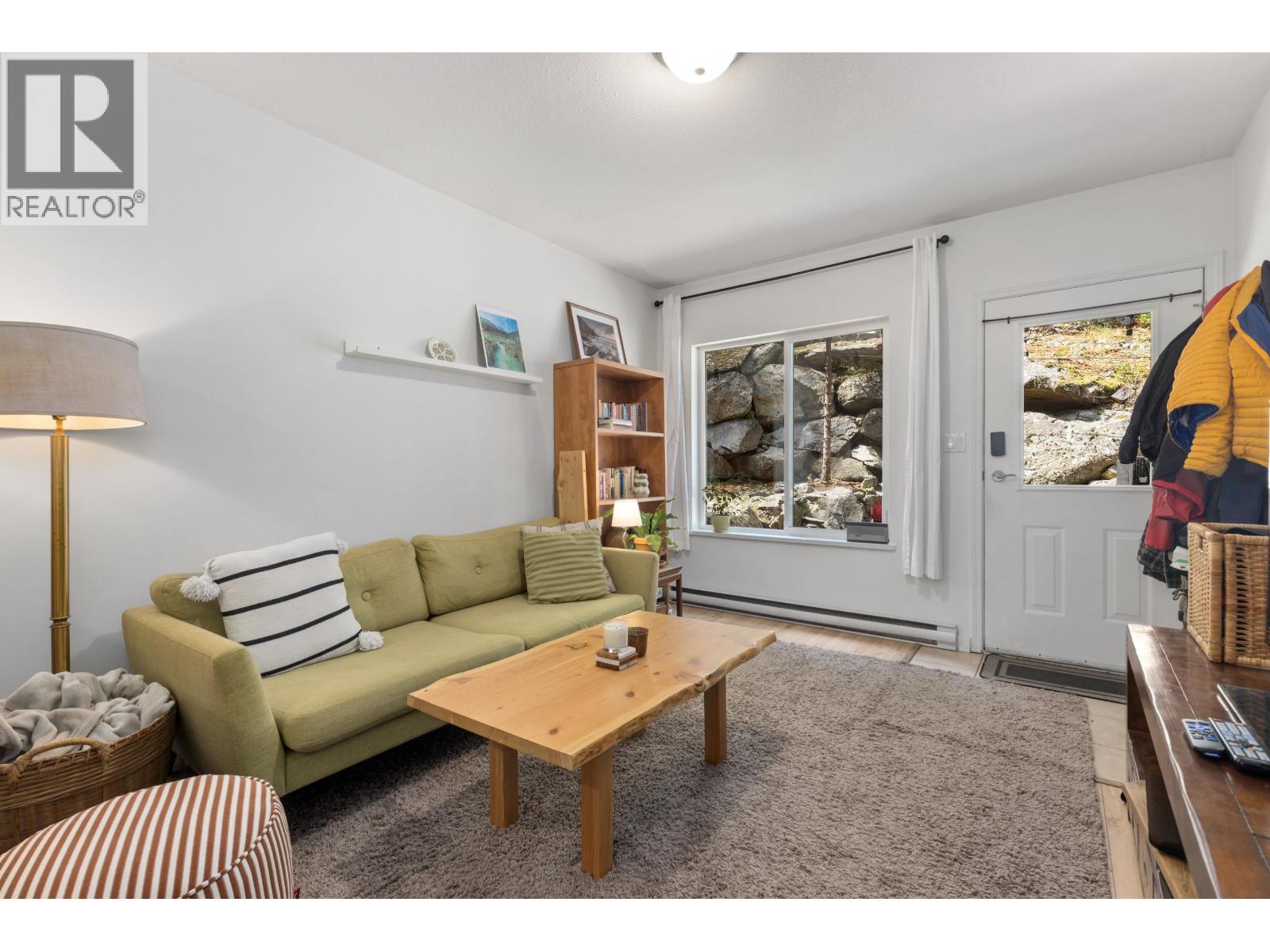 7463 Beechwood Street, Pemberton, British Columbia  V0N 2L1 - Photo 24 - R3122030