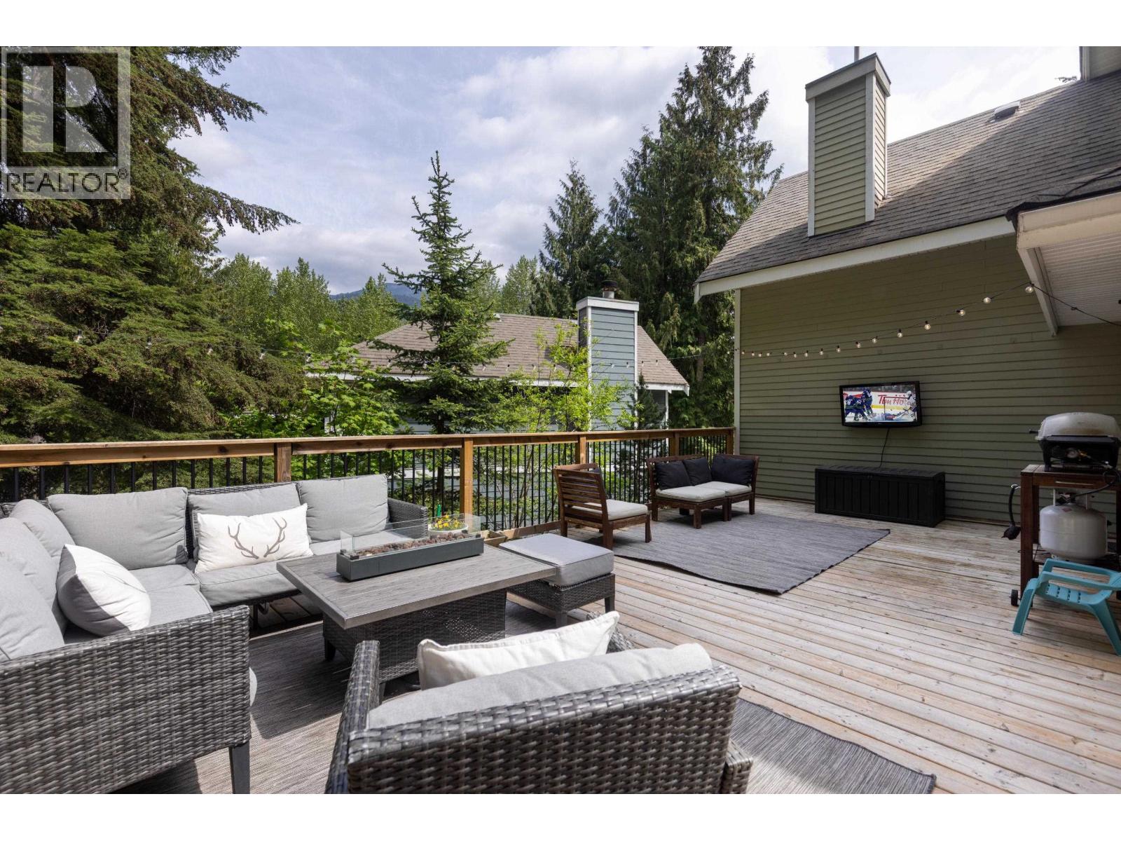 7463 Beechwood Street, Pemberton, British Columbia  V0N 2L1 - Photo 32 - R3122030