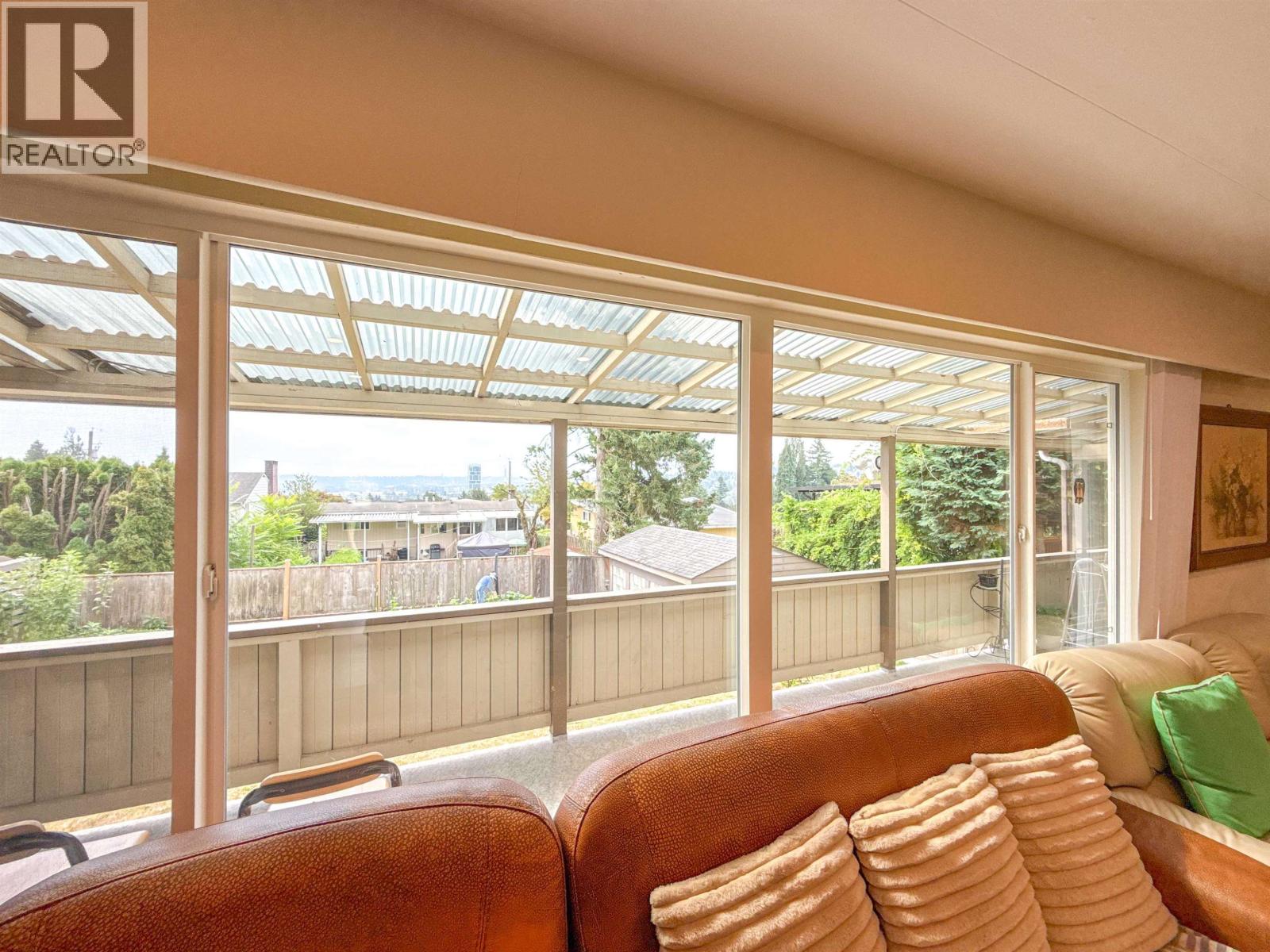 652 Shaw Avenue, Coquitlam, British Columbia  V3K 2R6 - Photo 15 - R3122041