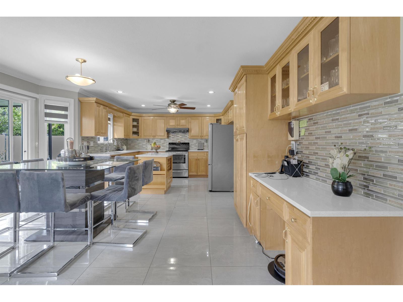 8733 162a Street, Surrey, British Columbia  V4N 1B7 - Photo 15 - R3121598