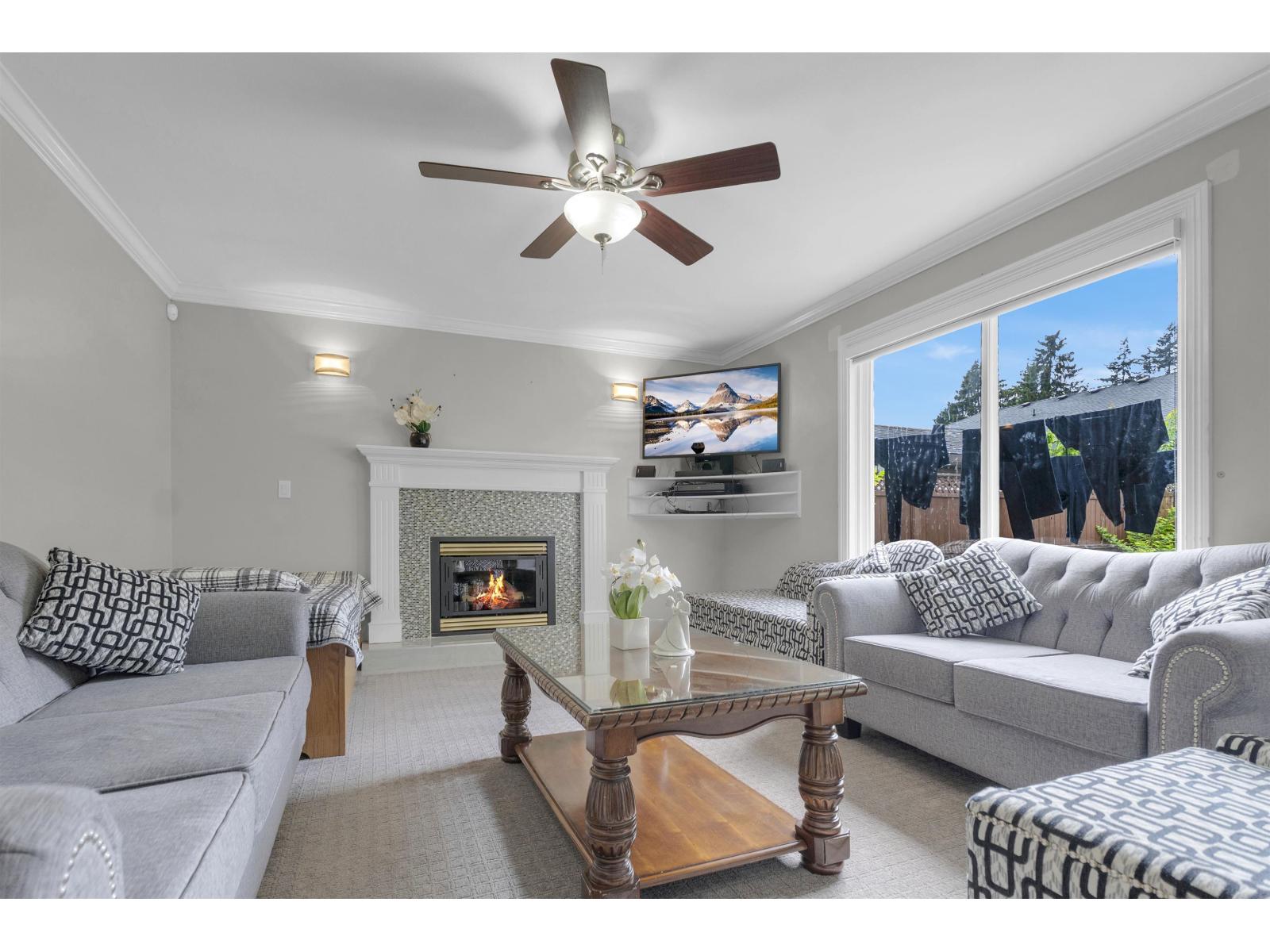 8733 162a Street, Surrey, British Columbia  V4N 1B7 - Photo 6 - R3121598