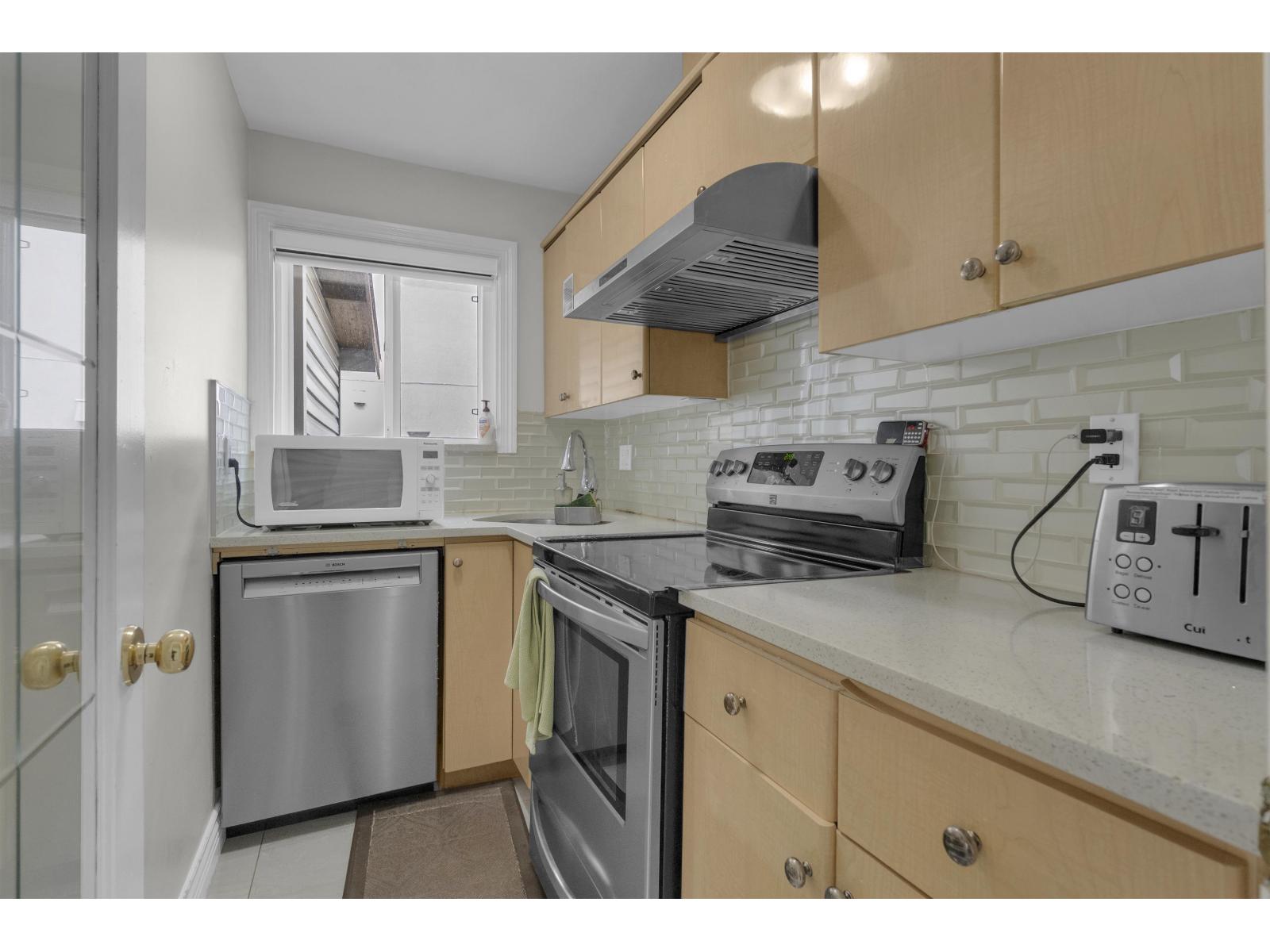 8733 162a Street, Surrey, British Columbia  V4N 1B7 - Photo 20 - R3121598