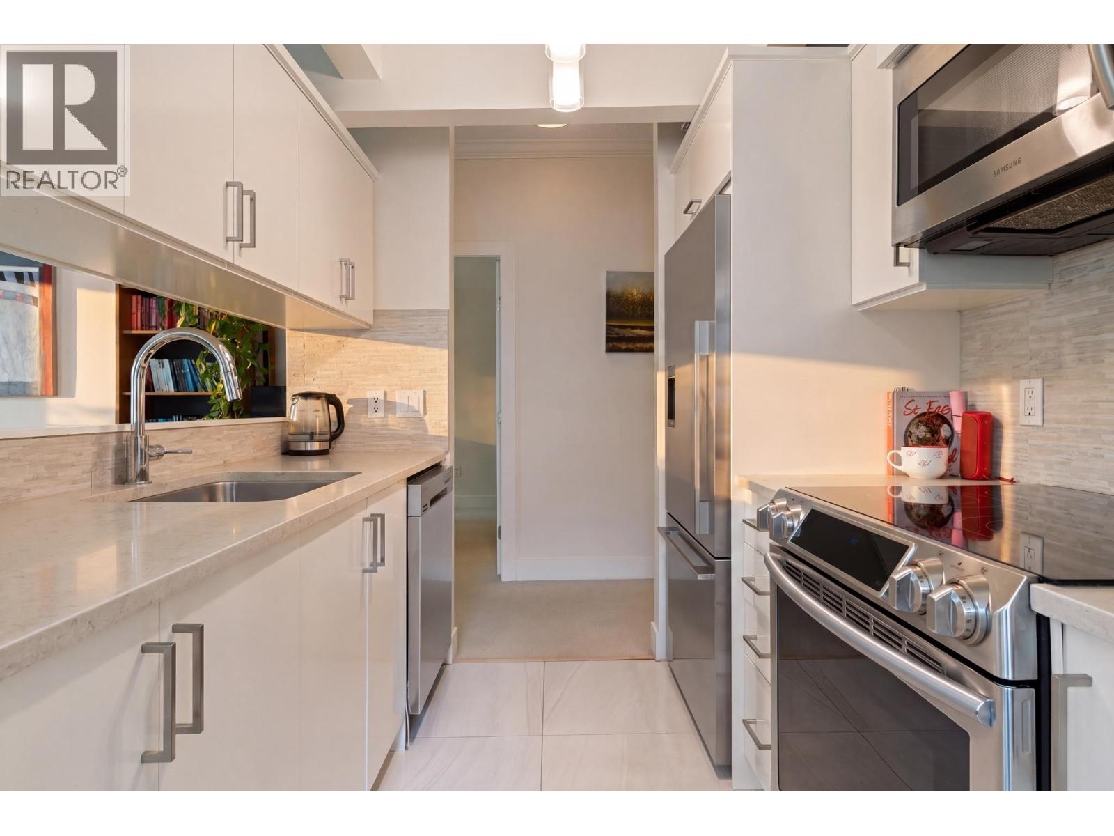 307 2256 W 7th Avenue, Vancouver, British Columbia  V6K 1Y2 - Photo 11 - R3121825