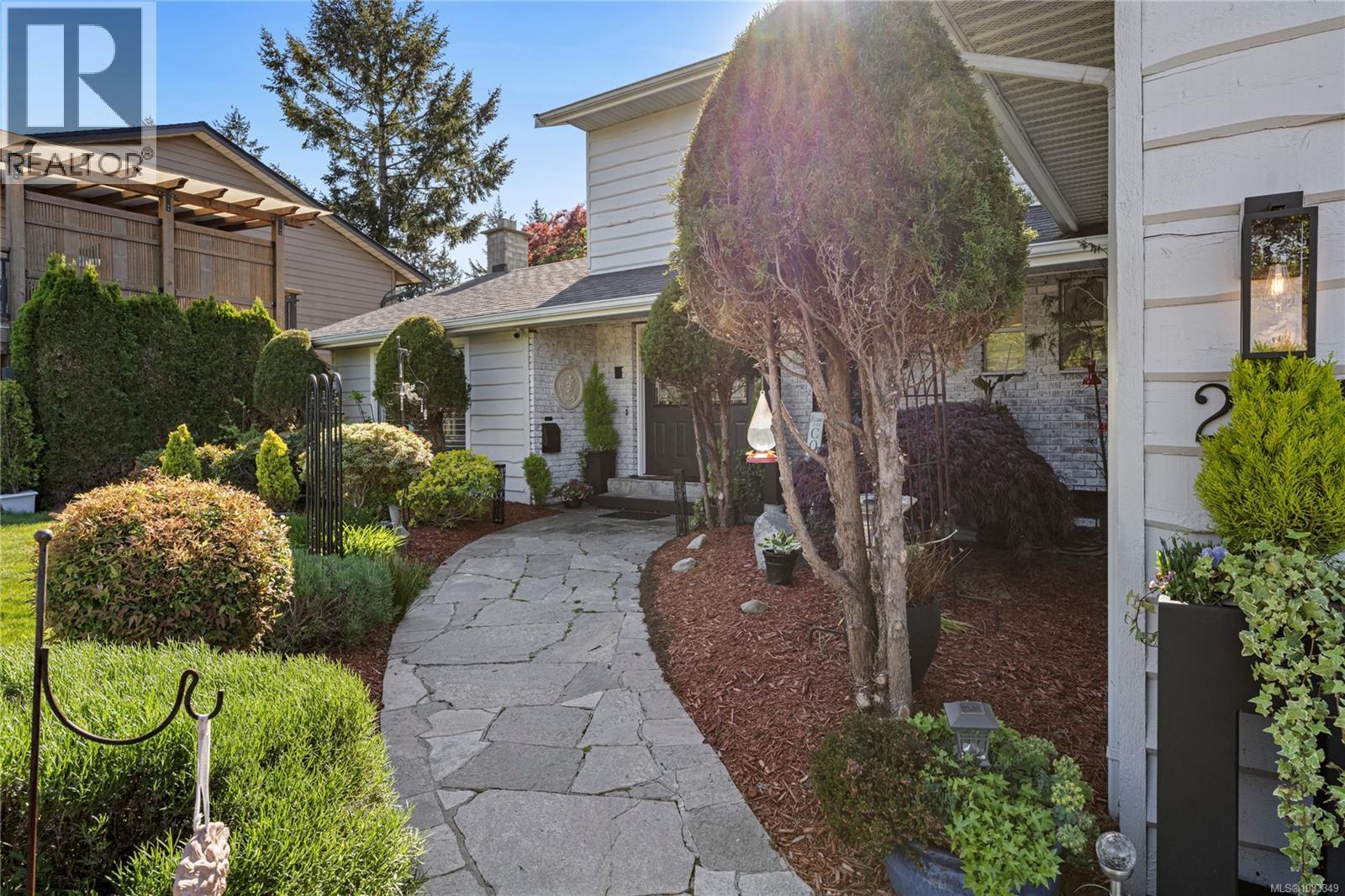 221 Blairgowrie Pl, Nanaimo, British Columbia  V9T 4C8 - Photo 74 - 1033349