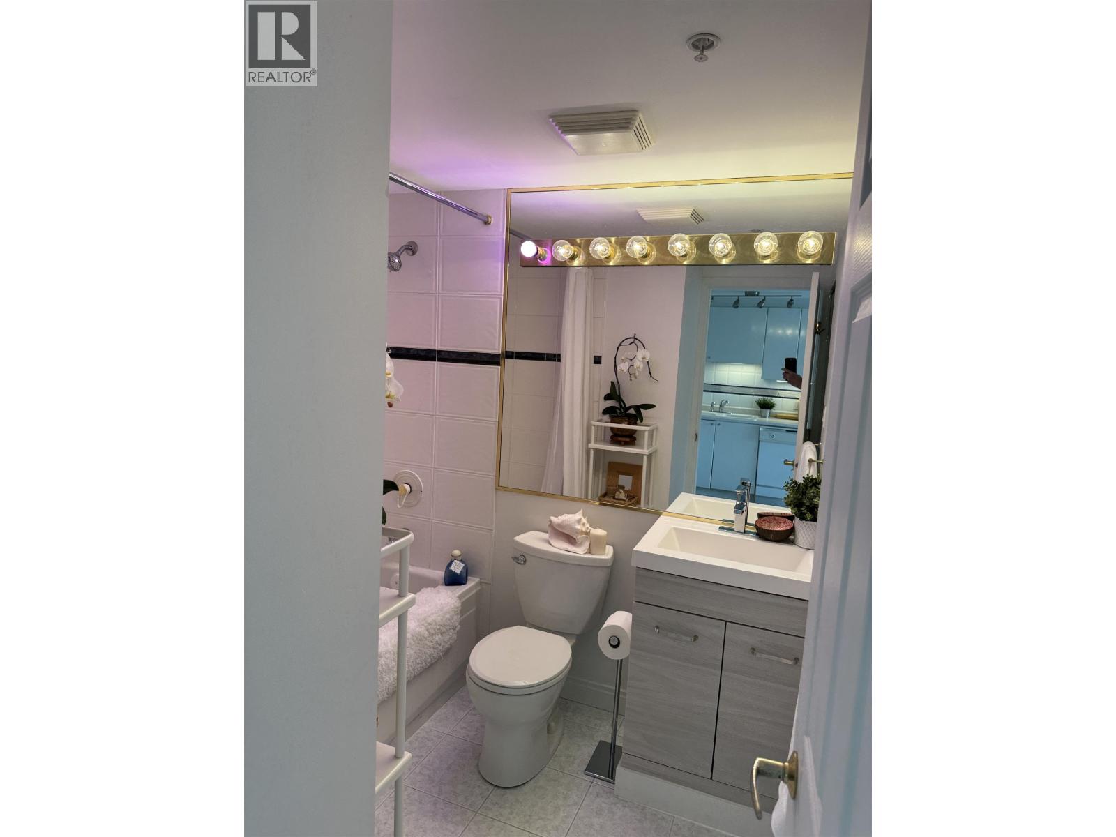 311 1630 W 1st Avenue, Vancouver, British Columbia  V6J 1G1 - Photo 10 - R3121837
