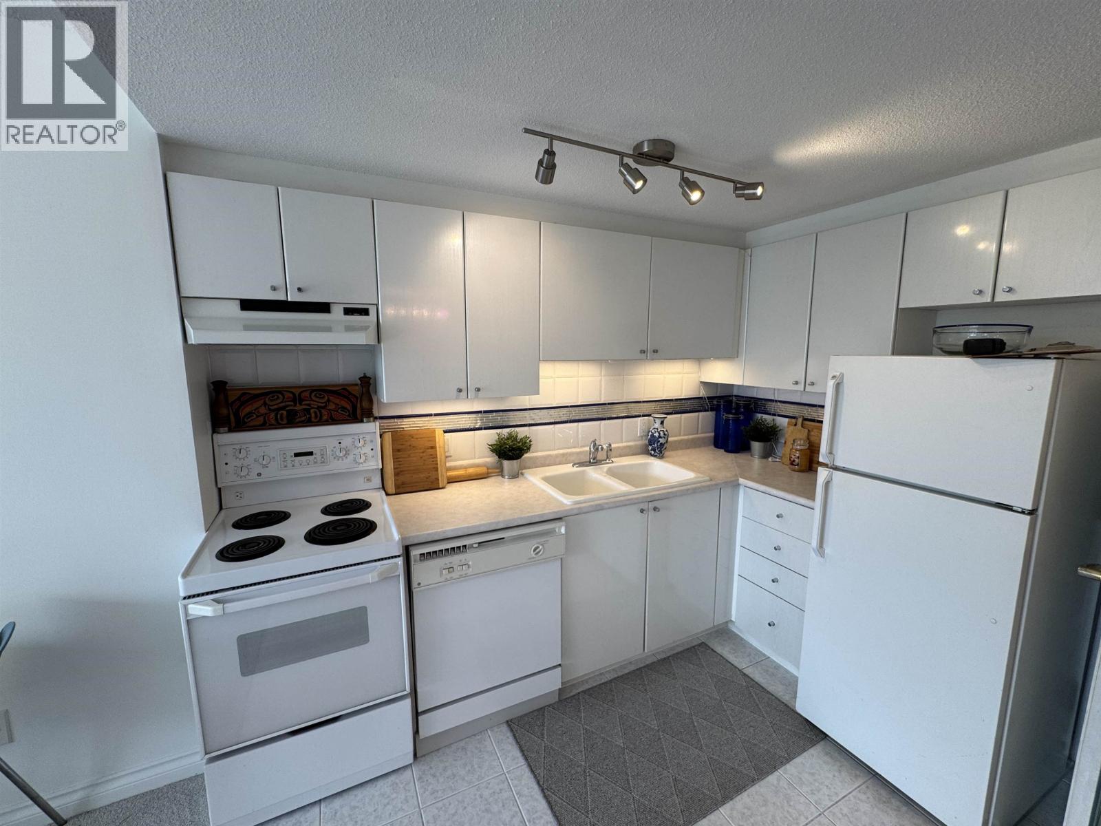 311 1630 W 1st Avenue, Vancouver, British Columbia  V6J 1G1 - Photo 11 - R3121837
