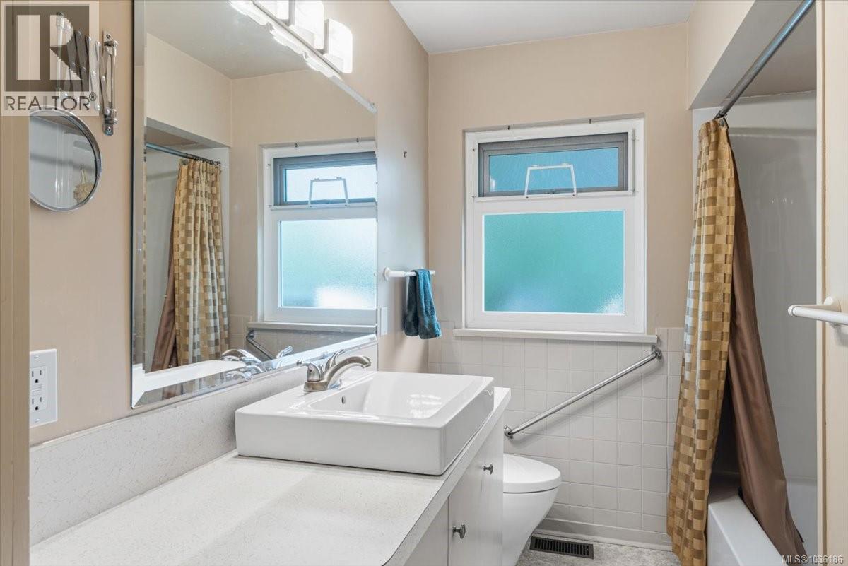 1370 Graham Cres, Nanaimo, British Columbia  V9S 2E3 - Photo 19 - 1036186