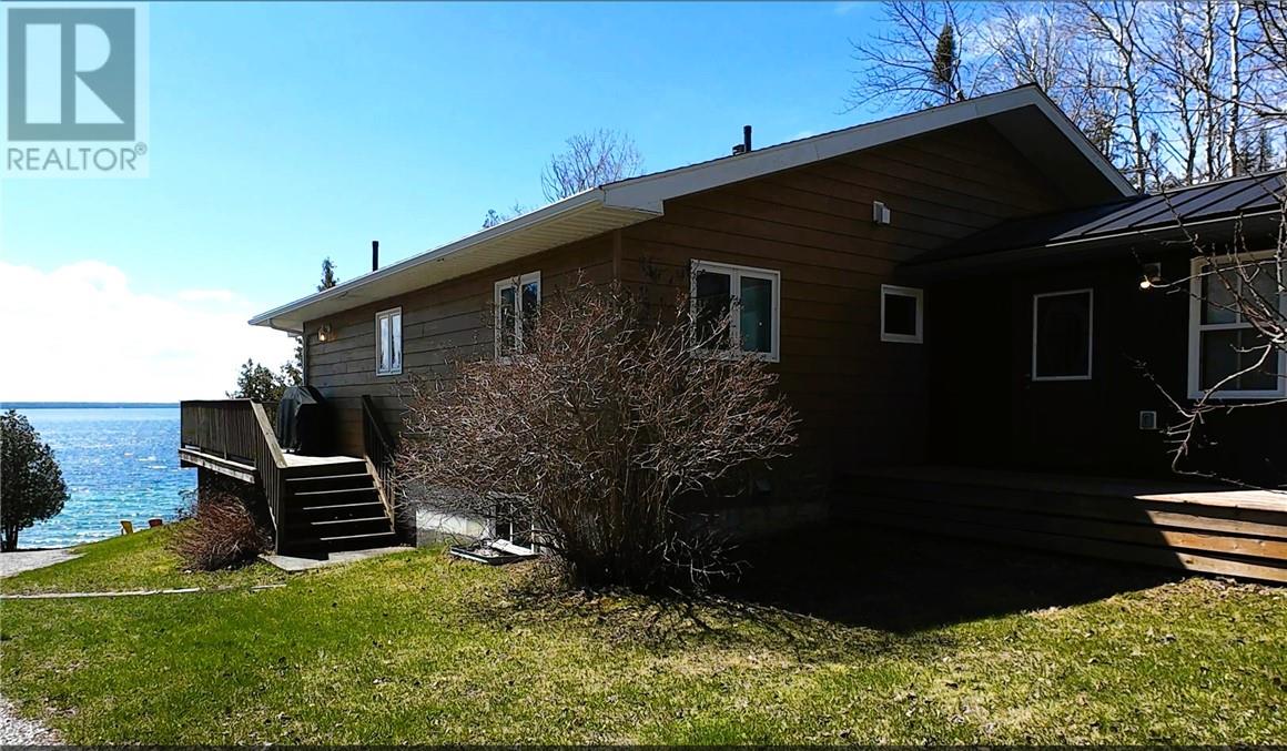 210 Kokomo Trail, Tehkummah, Ontario  P0P 2C0 - Photo 3 - 2127077