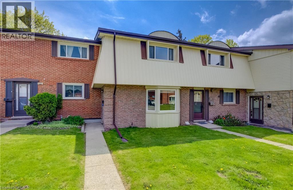 160 Jansen Avenue Unit# 32, Kitchener, Ontario N2A 2L7 - Photo 1 - 40829041