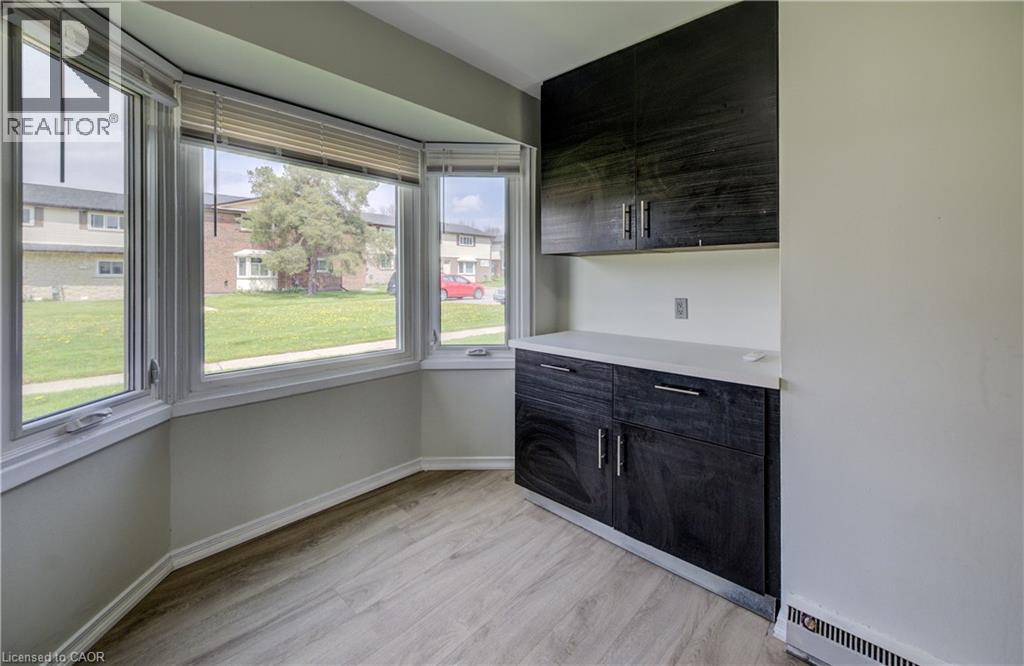 160 Jansen Avenue Unit# 32, Kitchener, Ontario N2A 2L7 - Photo 12 - 40829041