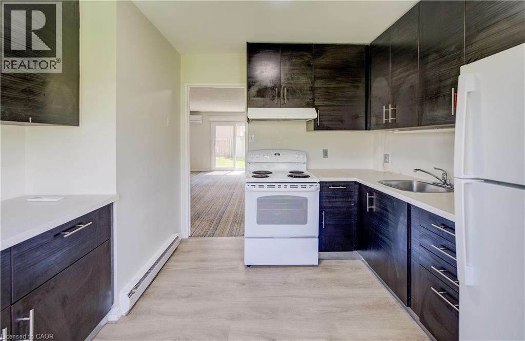 160 Jansen Avenue Unit# 32, Kitchener, Ontario N2A 2L7 - Photo 14 - 40829041
