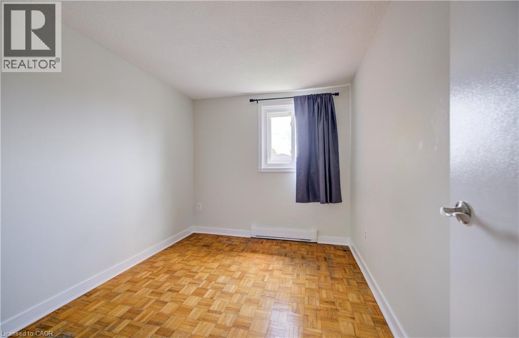 160 Jansen Avenue Unit# 32, Kitchener, Ontario N2A 2L7 - Photo 18 - 40829041