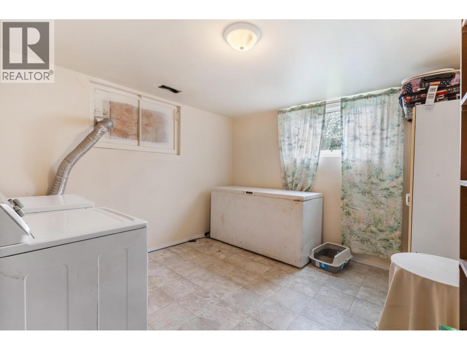 1027 Carney Street, Prince George, British Columbia  V2M 2L1 - Photo 11 - R3121905