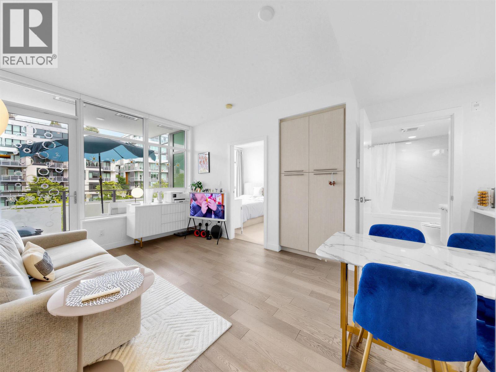 304 4963 Cambie Street, Vancouver, British Columbia  V5Z 0H5 - Photo 3 - R3122012