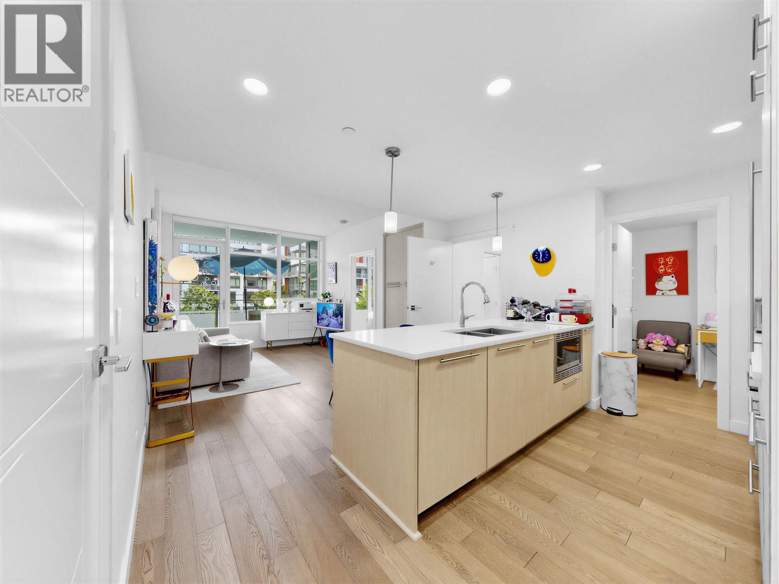 304 4963 Cambie Street, Vancouver, British Columbia  V5Z 0H5 - Photo 5 - R3122012