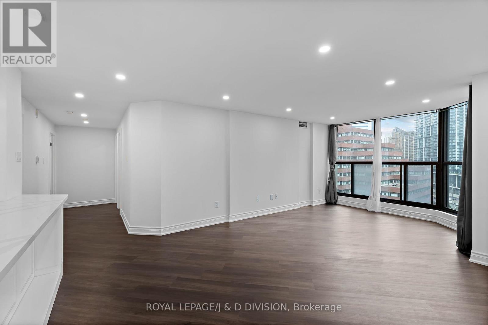 1201 - 33 Elmhurst Avenue, Toronto, Ontario  M2N 6G8 - Photo 11 - C13112866