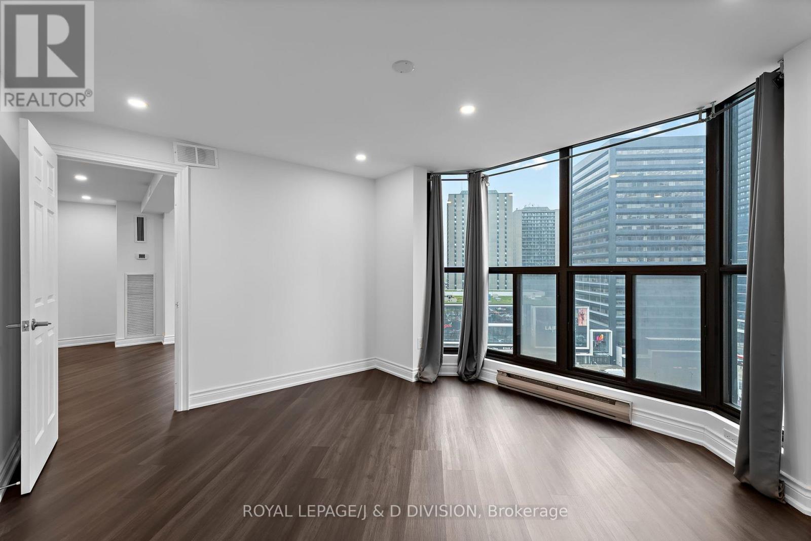 1201 - 33 Elmhurst Avenue, Toronto, Ontario  M2N 6G8 - Photo 31 - C13112866