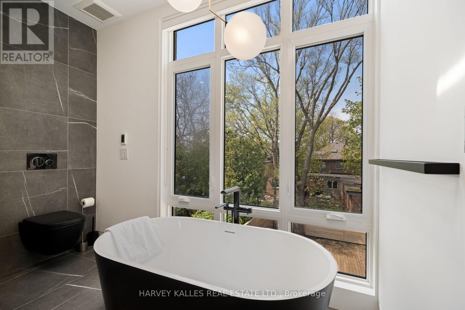 52 Elmsthorpe Avenue, Toronto, Ontario  M5P 2L7 - Photo 26 - C13112872