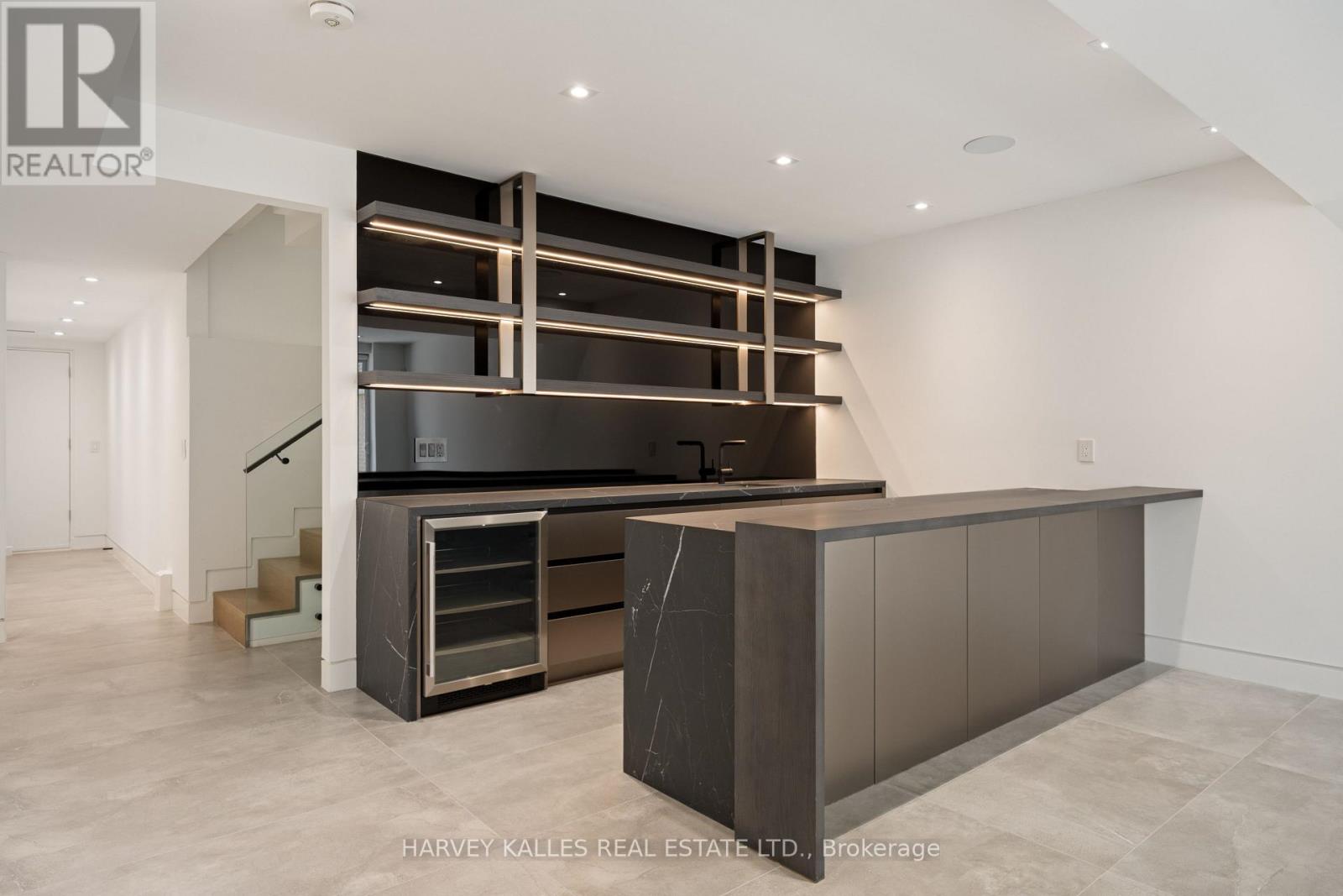 52 Elmsthorpe Avenue, Toronto, Ontario  M5P 2L7 - Photo 38 - C13112872