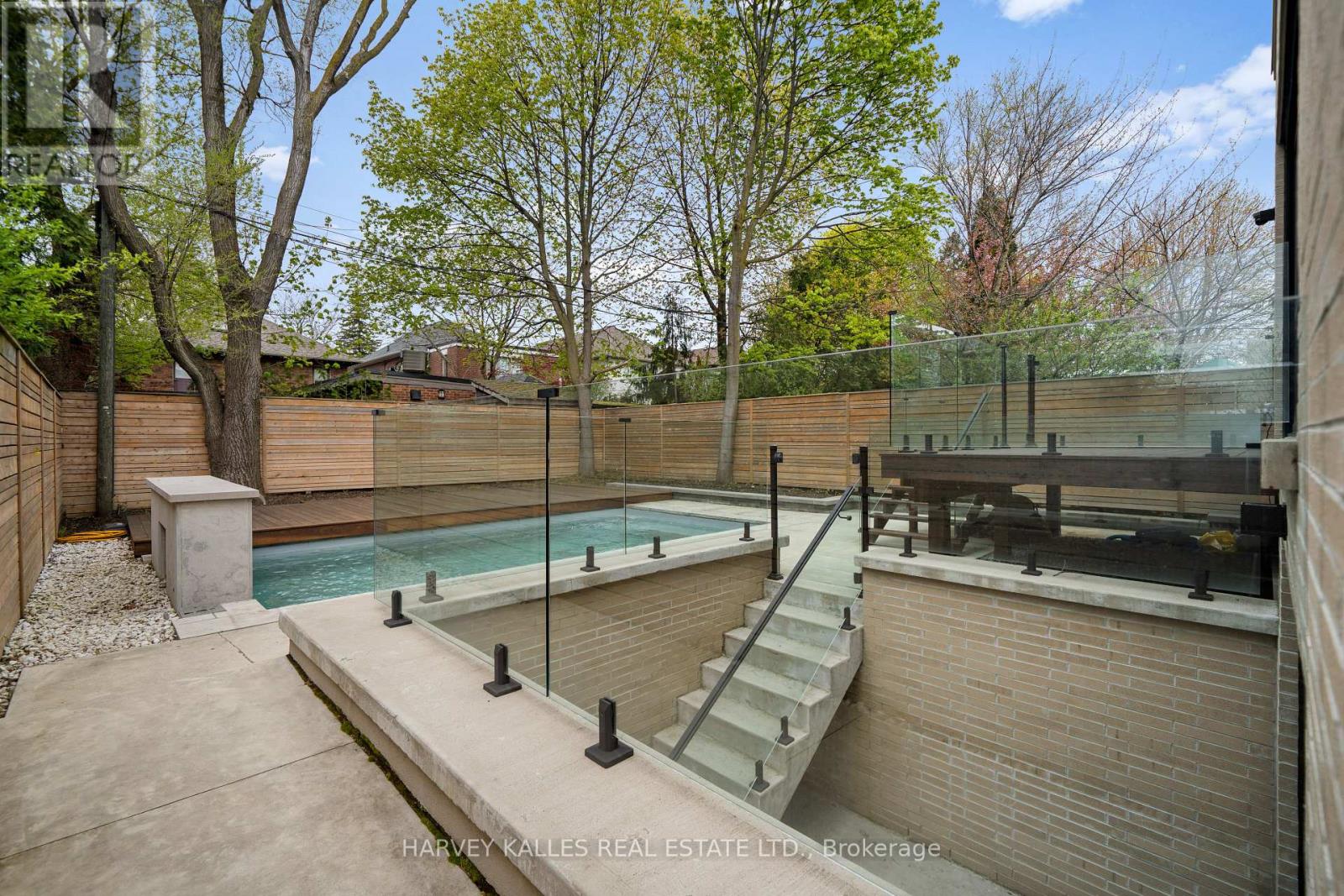 52 Elmsthorpe Avenue, Toronto, Ontario  M5P 2L7 - Photo 45 - C13112872