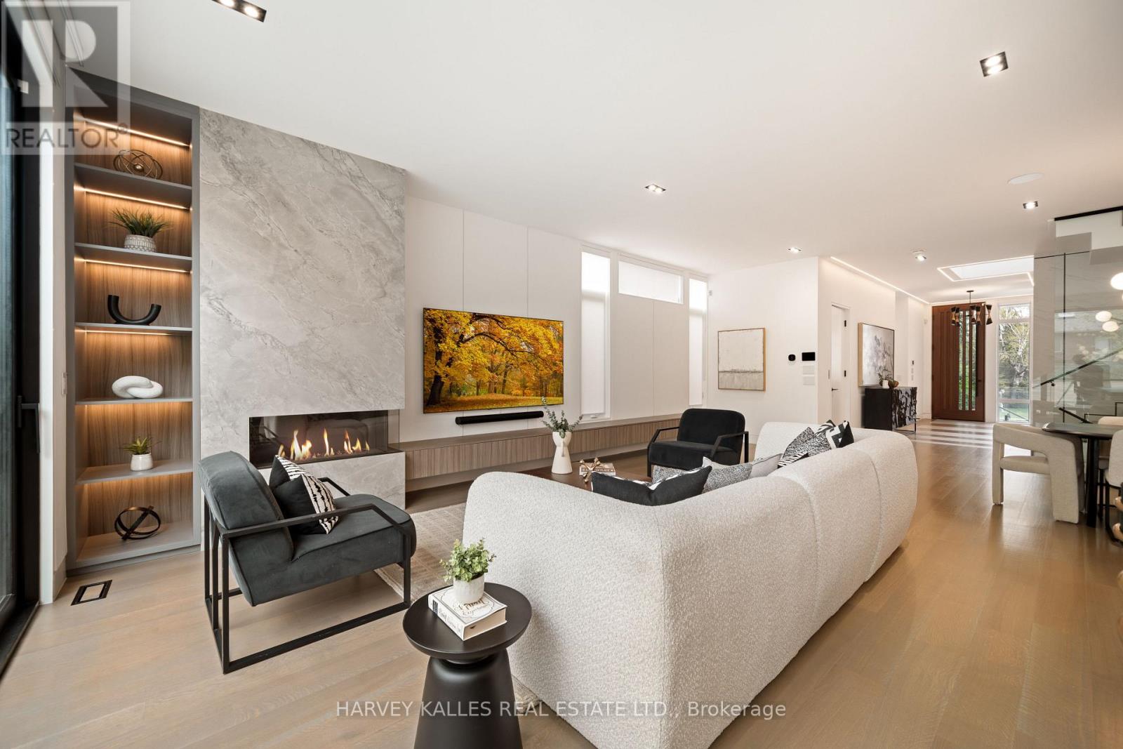 52 Elmsthorpe Avenue, Toronto, Ontario  M5P 2L7 - Photo 9 - C13112872
