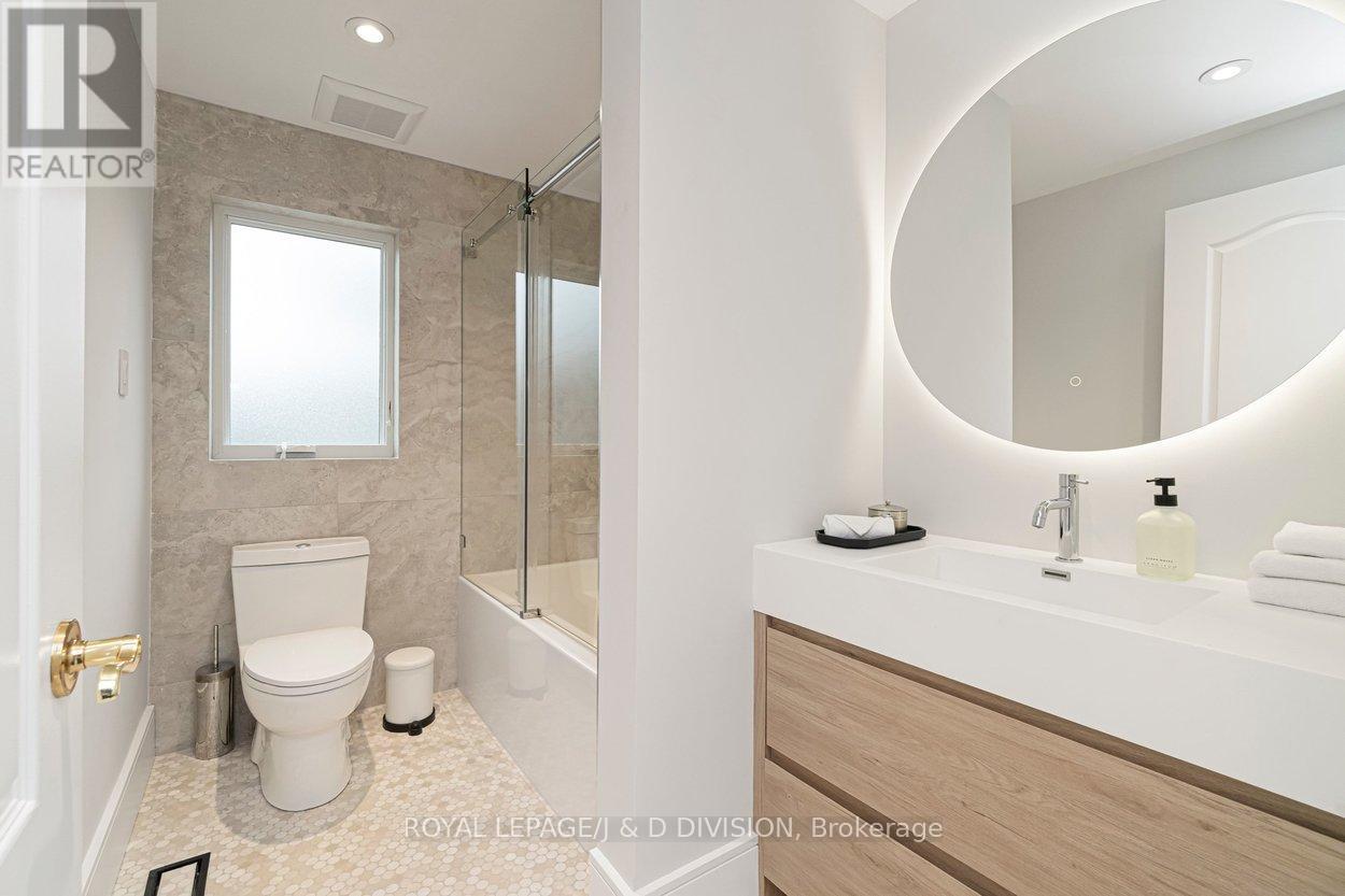 78 Balmoral Avenue, Toronto, Ontario  M4V 1J4 - Photo 28 - C13112930