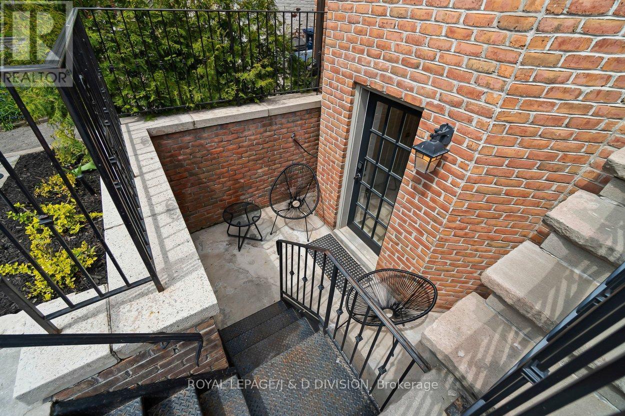 78 Balmoral Avenue, Toronto, Ontario  M4V 1J4 - Photo 33 - C13112930