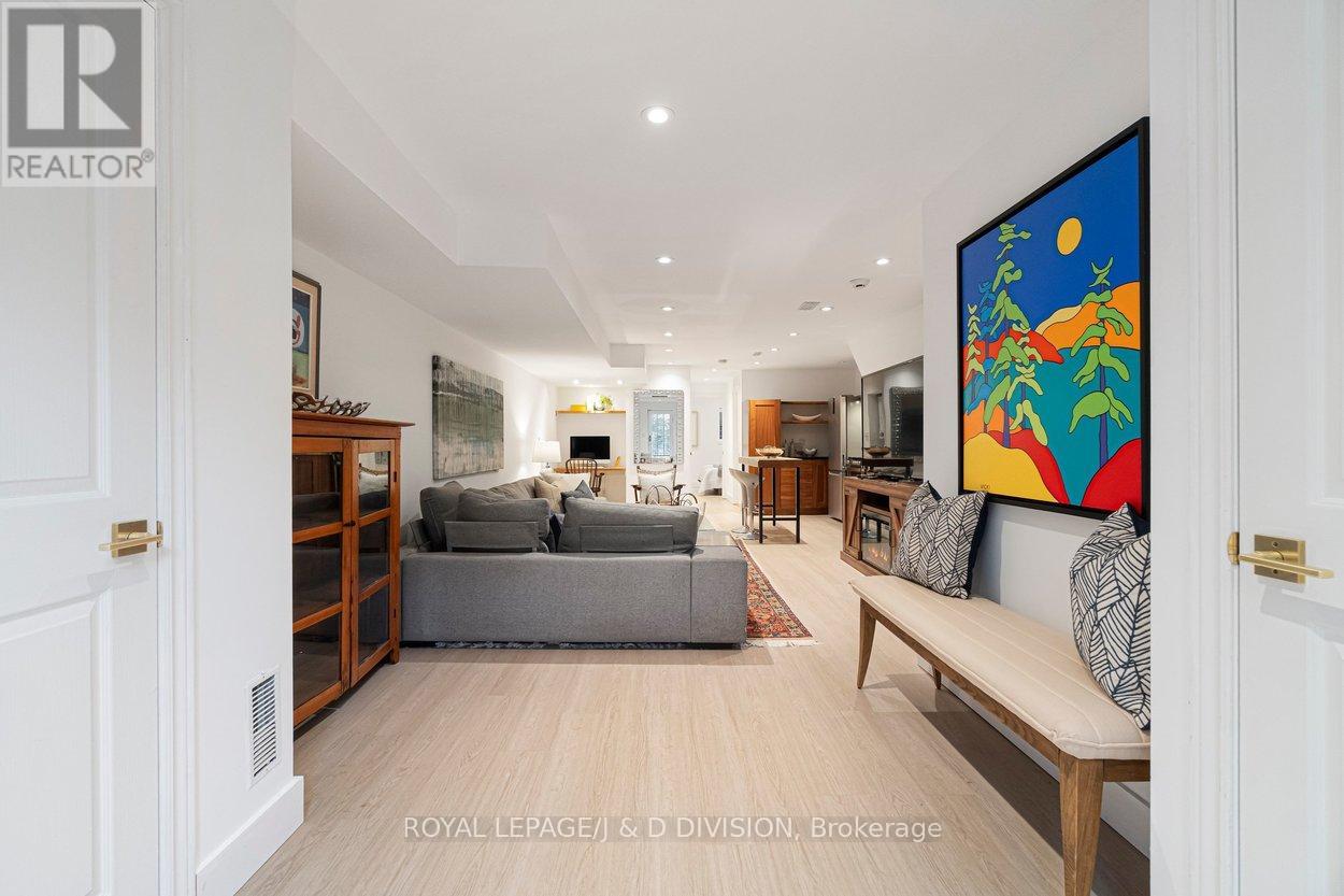 78 Balmoral Avenue, Toronto, Ontario  M4V 1J4 - Photo 35 - C13112930