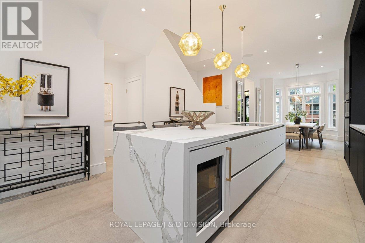 78 Balmoral Avenue, Toronto, Ontario  M4V 1J4 - Photo 8 - C13112930