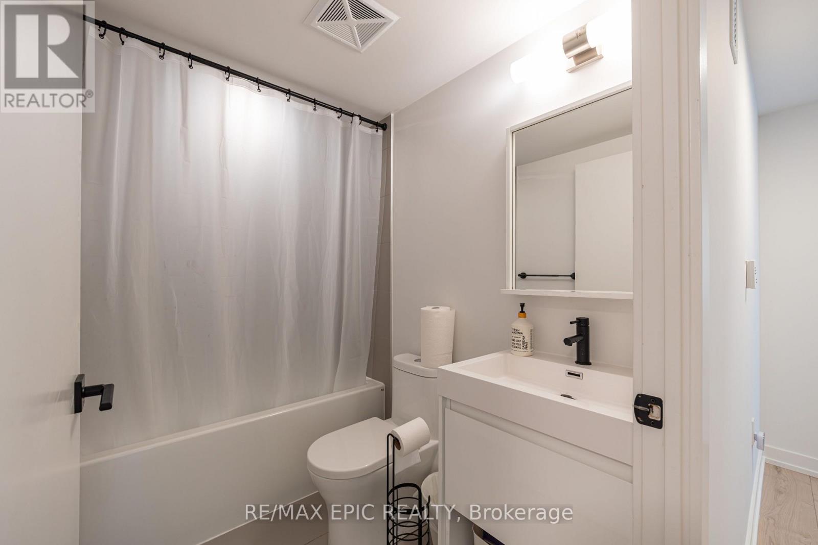 302 - 2 Augusta Avenue, Toronto, Ontario  M5V 0T3 - Photo 9 - C13112940
