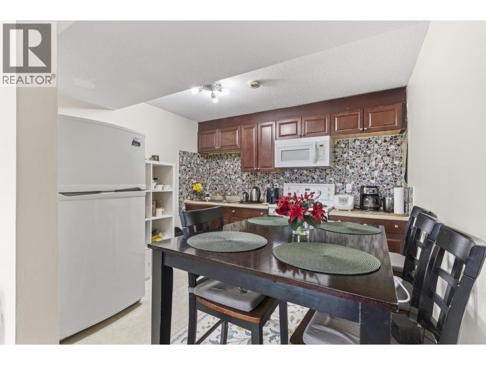 1941 Charles Street, Port Moody, British Columbia  V3H 2M4 - Photo 11 - R3121791