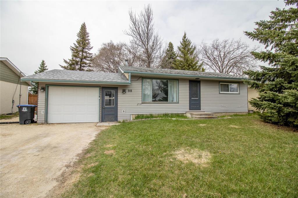 98 Poplar Crescent, Steinbach, Manitoba  R5G 0H4 - Photo 0 - 202610143