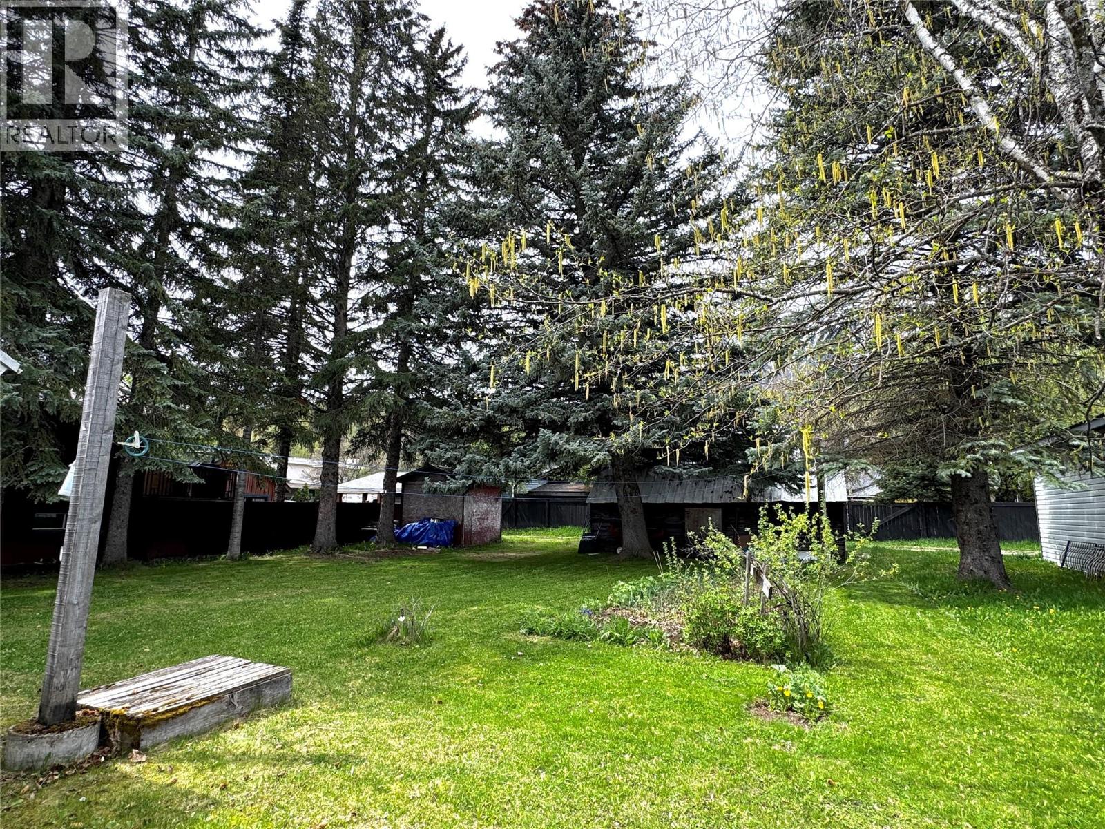 621 9th Avenue, Fernie, British Columbia V0B 1M0 - Photo 16 - 10386266