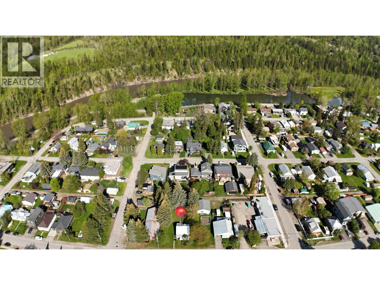 621 9th Avenue, Fernie, British Columbia V0B 1M0 - Photo 22 - 10386266