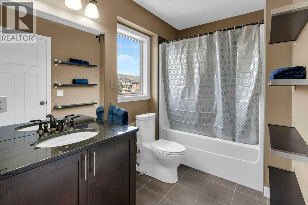 305, 413 River Avenue, Cochrane, Alberta  T4C 0N9 - Photo 17 - A2309929