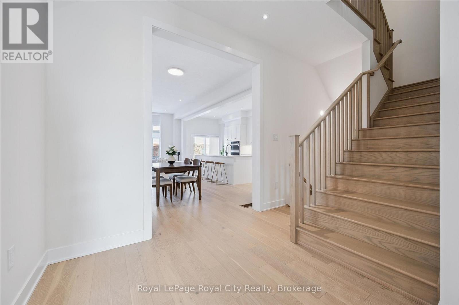 32 Hutchison Road, Guelph, Ontario  N1L 0R4 - Photo 4 - X13063440