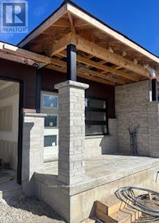 Unit 2 - 345 Durham Street East Street E, Wellington North, Ontario  N0G 2L2 - Photo 6 - X12442527